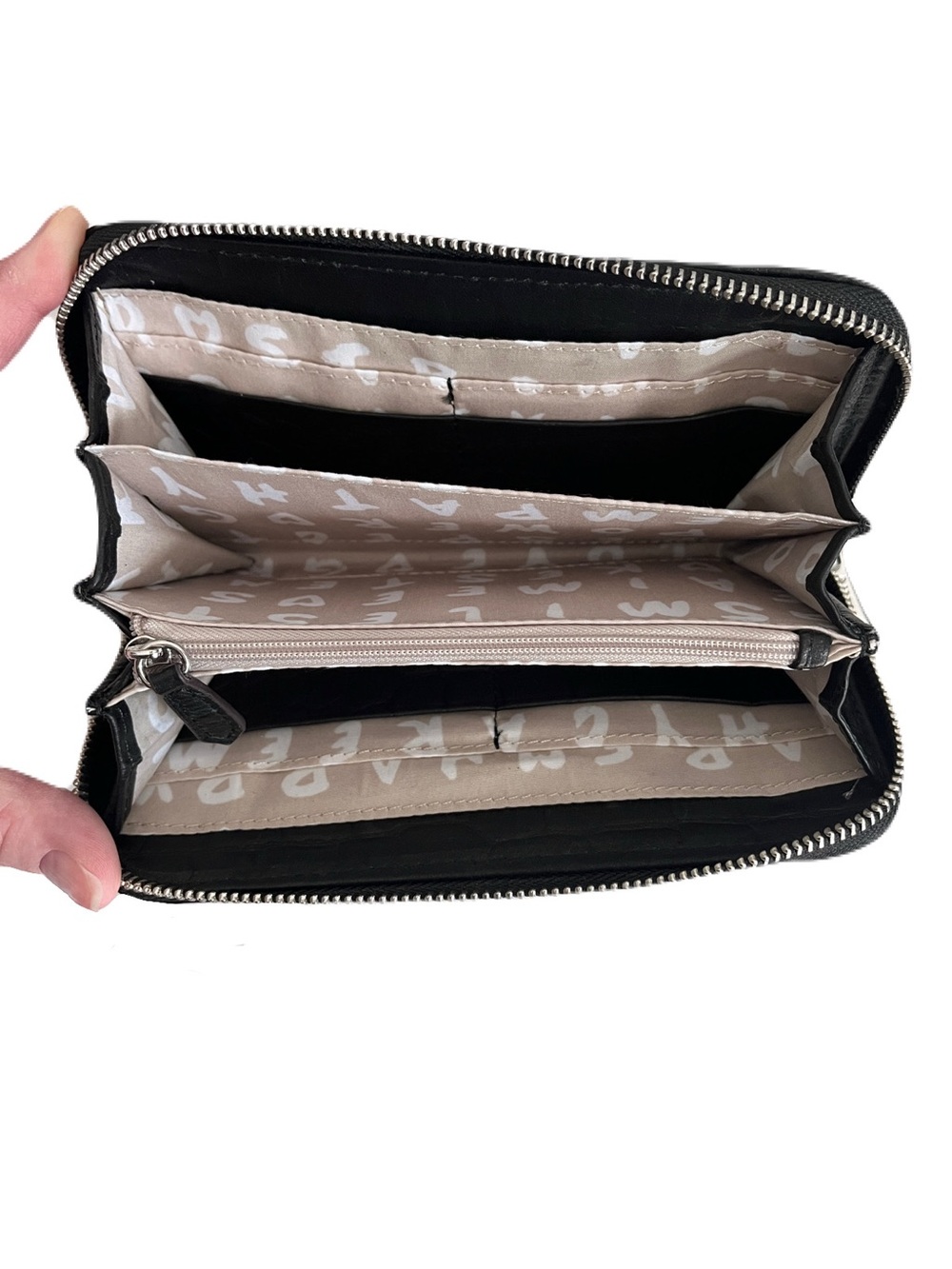 Aimee Kestenberg Black Croc Embossed Leather Long Continental Zip Around Wallet - Picture 7 of 9